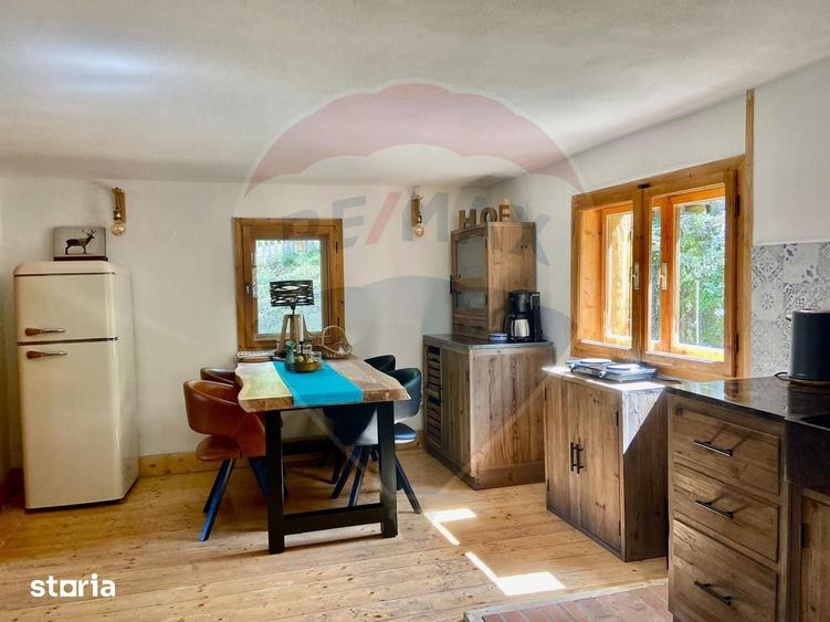 Casă cu 2 camere cu Teren 645 Mp în Sălciua