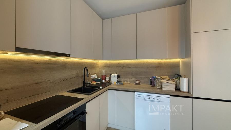 Duplex cu 4 camere cu Canalizare în Bună Ziua