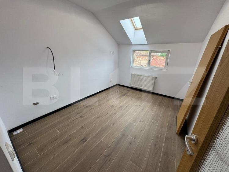 Apartament cu 2 camere decomandat, mobilat în Semicentral