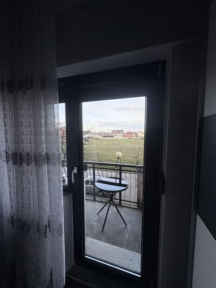 Apartament cu 2 camere decomandat în Carpați 2
