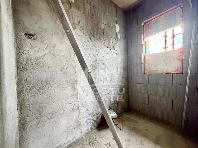 Casă individuală cu 4 camere cu Canalizare în Giarmata-Vii