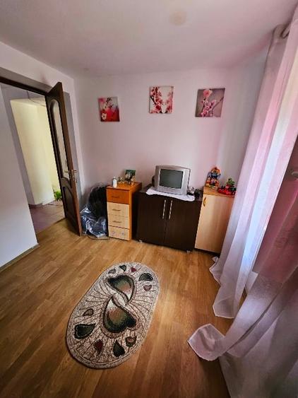 Casă individuală cu 2 camere cu Teren 850 Mp în Moșteni