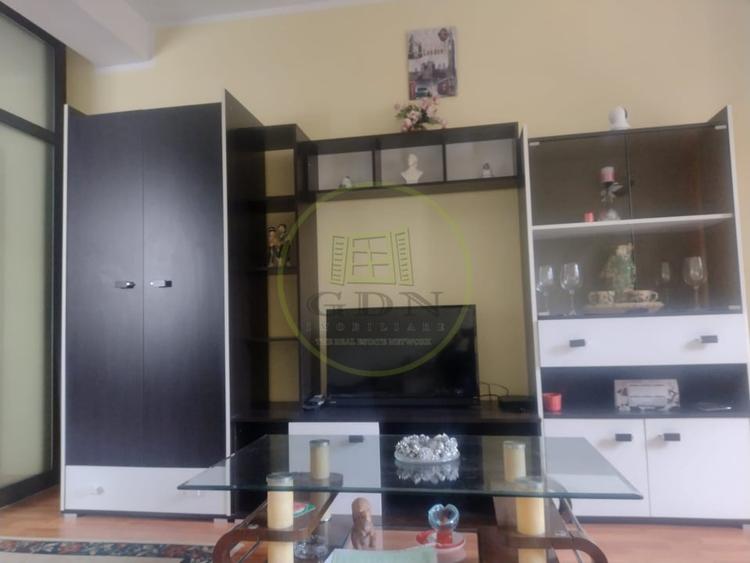 Apartament cu 2 camere decomandat, mobilat în Cioplea