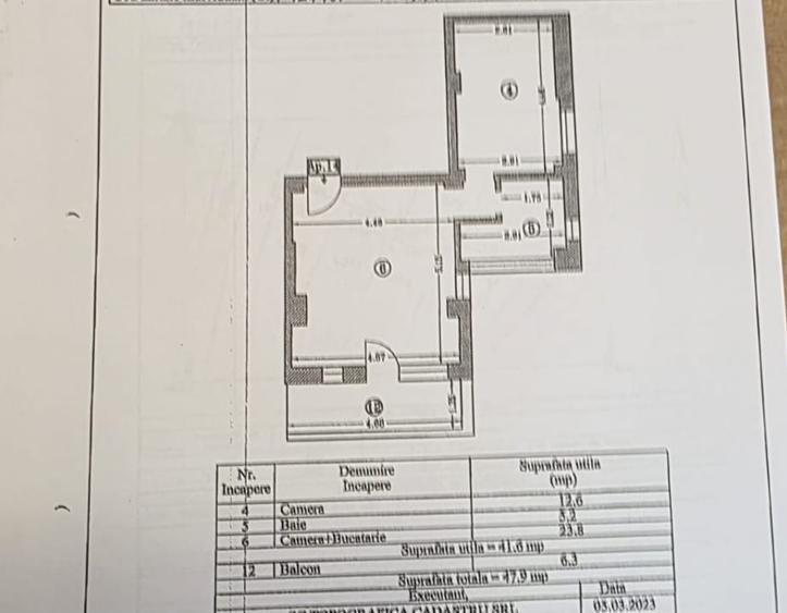 Apartament cu 2 camere decomandat în Central