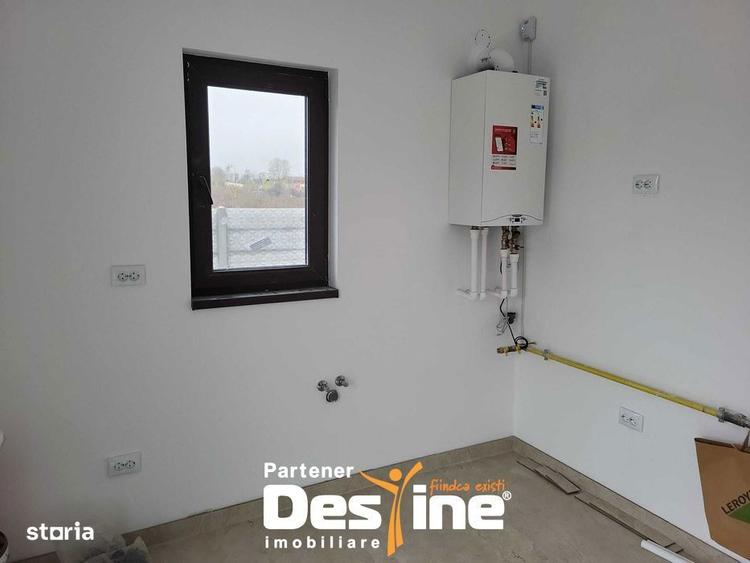 Casă cu 3 camere cu Teren 450 Mp în Central