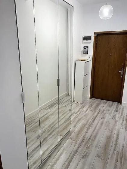 Garsonieră decomandată, mobilată în Unirii