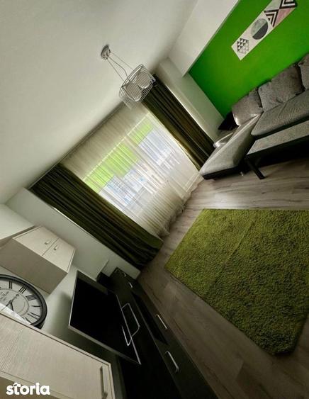 Apartament cu 3 camere decomandat, mobilat în Ozana