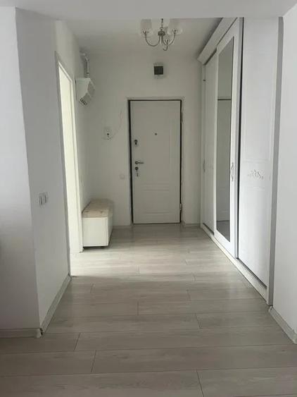 Apartament cu 2 camere decomandat, mobilat în 13 Septembrie