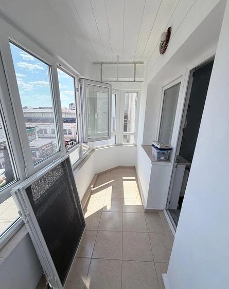 Apartament cu 4 camere decomandat în Ultracentral