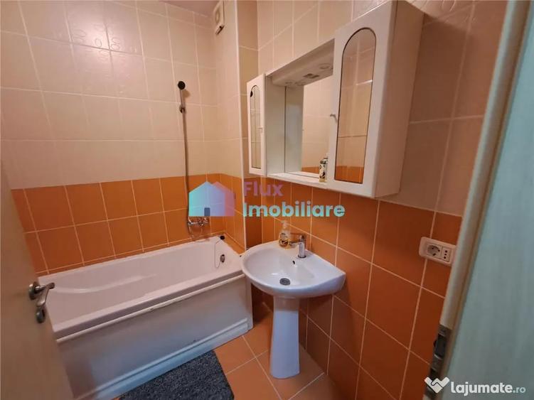 Apartament cu 2 camere semidecomandat în Universității