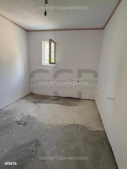 Casă cu 4 camere în Mihai Bravu