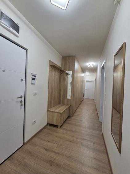 Apartament cu 2 camere decomandat în Aradului
