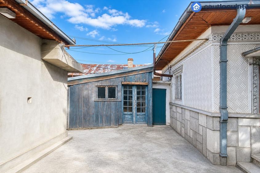Teren de 900 mp, în Giulești Sârbi