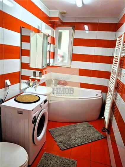 Apartament cu 3 camere decomandat în Mihai Viteazul