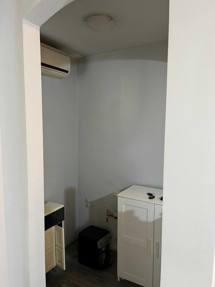 Spațiu comercial, de 32 mp, în Central