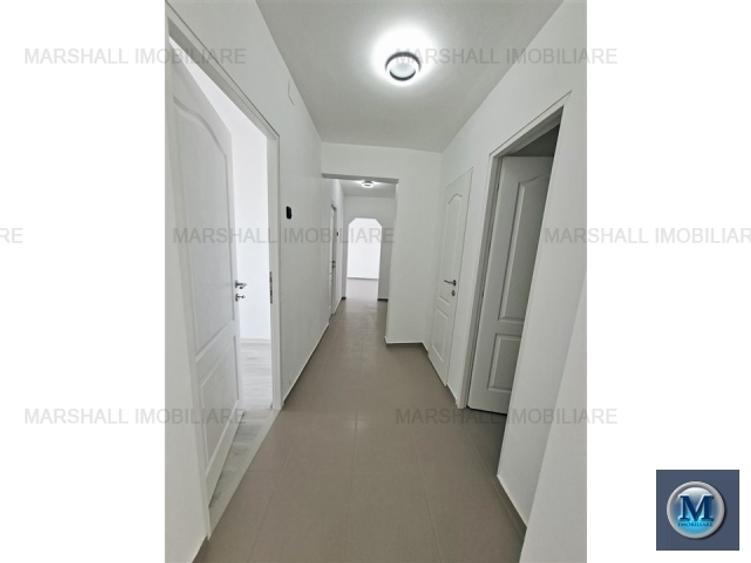 Apartament cu 4 camere decomandat în Malu Roșu