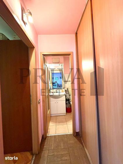 Apartament cu 3 camere, mobilat în Soarelui