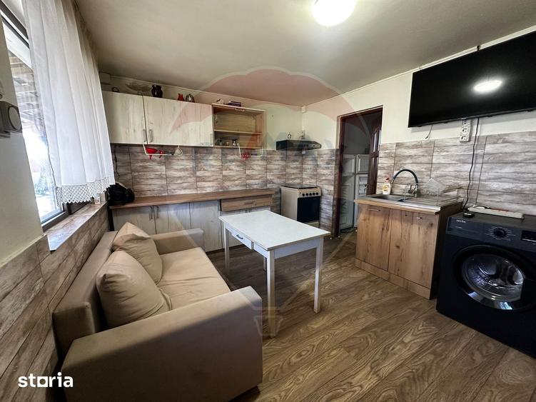 Casă cu 3 camere cu Teren 1000 Mp în Răcari
