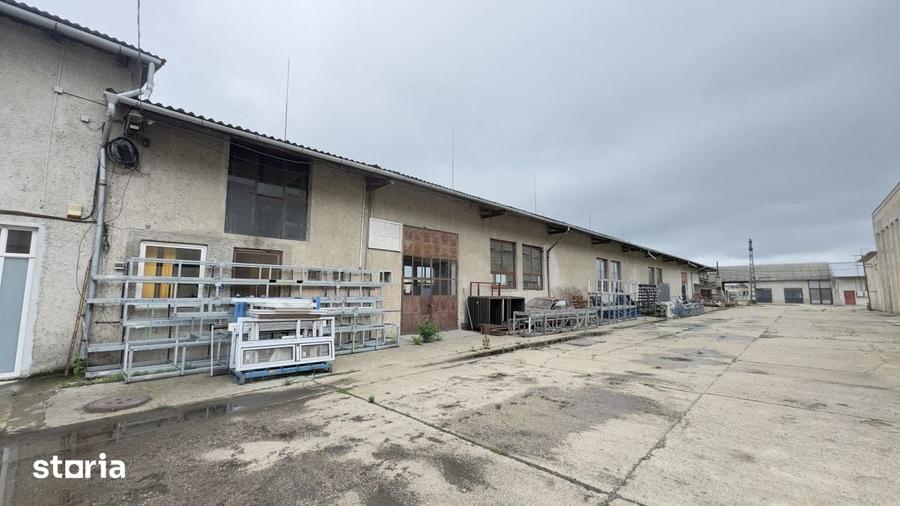 Spațiu comercial, de 1,518 mp, în Central