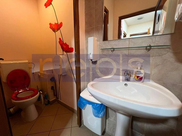 Spațiu comercial, de 102 mp, în Decebal