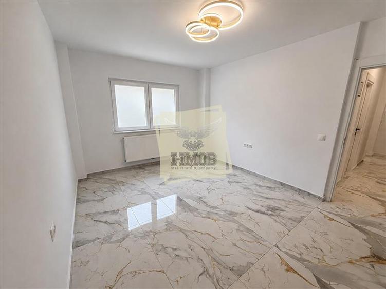 Apartament cu 4 camere decomandat în Mihai Viteazul