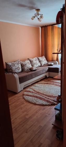 Apartament cu 2 camere decomandat în Exterior Vest