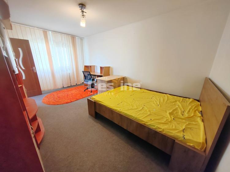 Apartament cu 2 camere decomandat, mobilat în Podul de Fier