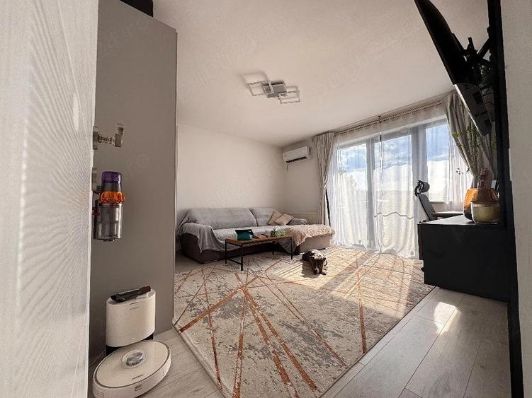 Apartament cu 2 camere decomandat, mobilat în Florești