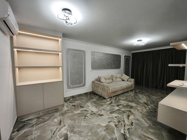 Apartament cu 2 camere decomandat, mobilat în Siret