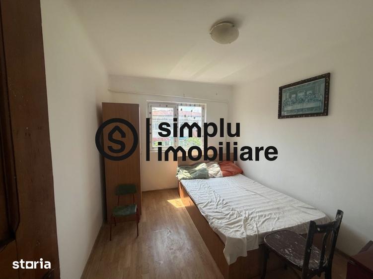 Apartament cu 4 camere în 1 Mai