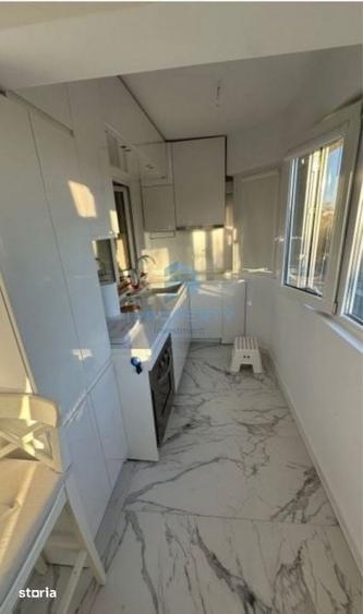 Apartament cu 3 camere în Vatra Luminoasă