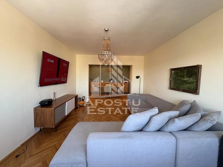 Apartament cu 3 camere decomandat, mobilat în Take Ionescu