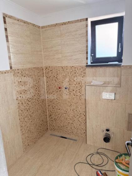 Casă cu 5 camere cu Teren 250 Mp în Central