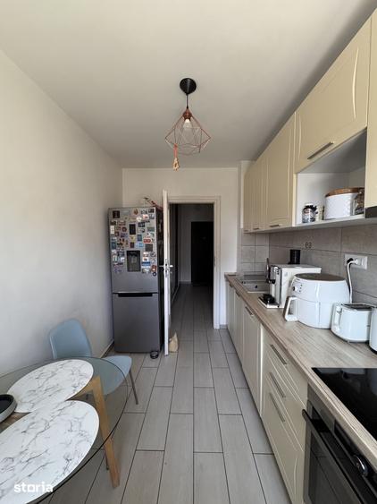 Apartament cu 2 camere decomandat în Grivița