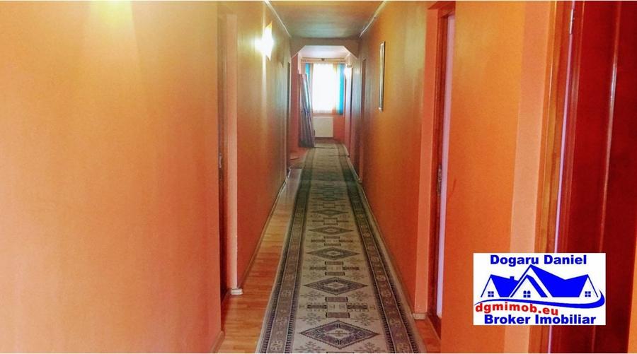 Hotel/Pensiune, de 16 mp, în Petriș