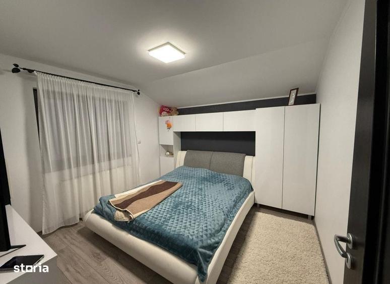 Casă cu 4 camere cu Teren 555 Mp în Valea Adâncă