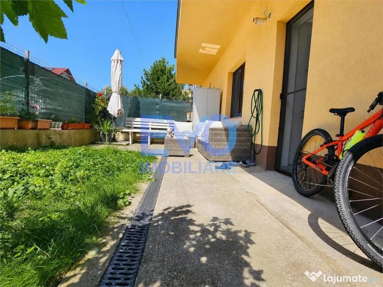 Garsonieră decomandată în Valea Adâncă