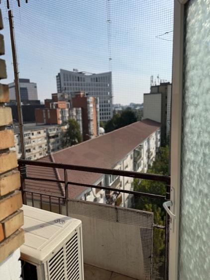 Apartament cu 2 camere semidecomandat în Aradului
