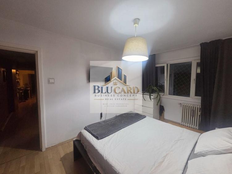 Apartament cu 3 camere semidecomandat în P-ța Gorjului