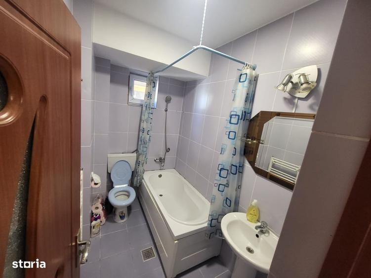 Apartament cu 2 camere în Păcii
