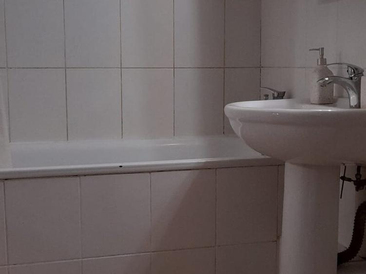 Apartament cu 2 camere semidecomandat în Aviației