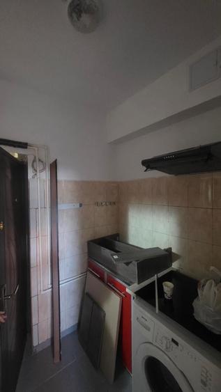 Garsonieră semidecomandată în CET
