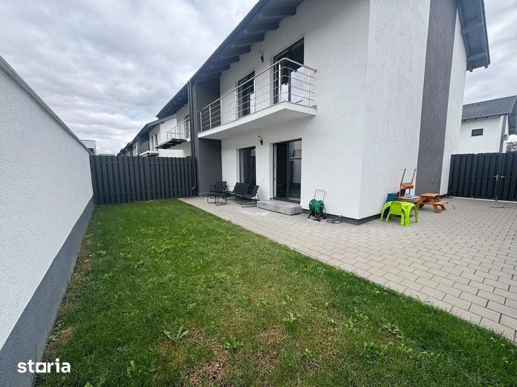 Casă cu 4 camere cu Teren 195 Mp în Șelimbăr