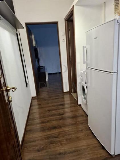 Apartament cu 2 camere semidecomandat în Dacia