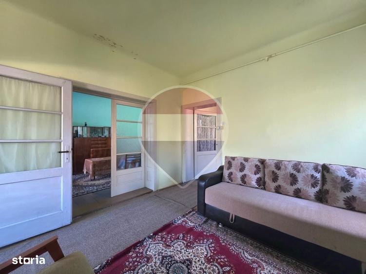 Casă cu 4 camere cu Teren 602 Mp în Central