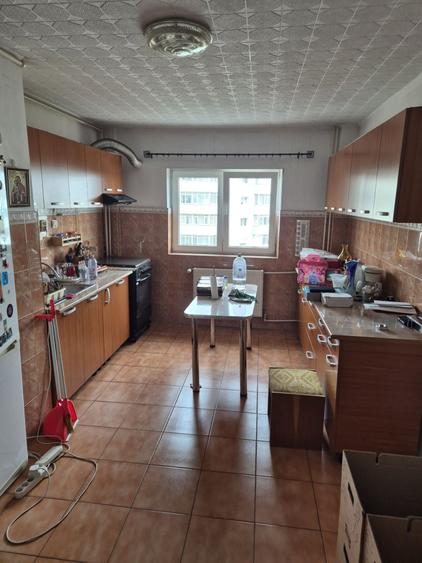 Apartament cu 2 camere decomandat, mobilat în Pantelimon