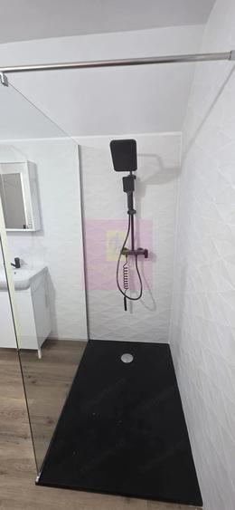 Casă cu 4 camere cu Teren 497 Mp în Central
