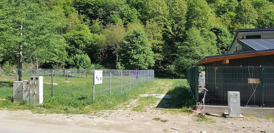 Teren de 678 mp, în Râu de Mori