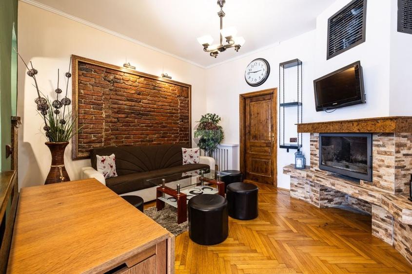 Apartament cu 3 camere decomandat în Blumăna