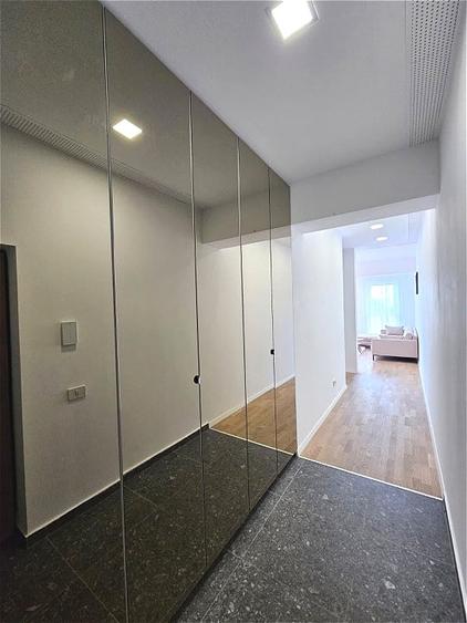 Apartament cu 2 camere semidecomandat, mobilat în Pipera